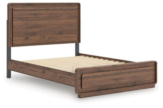 Fortlorn Queen Panel Bed and Dresser