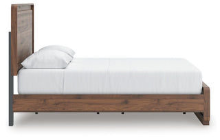 Fortlorn Queen Panel Bed, Dresser and Mirror