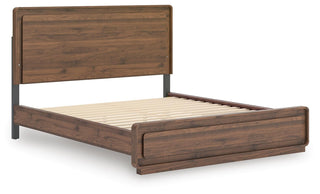 Fortlorn Queen Panel Bed