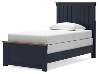 Landocken Queen Panel Bed