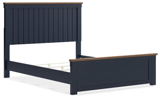Landocken Panel Bed - Queen