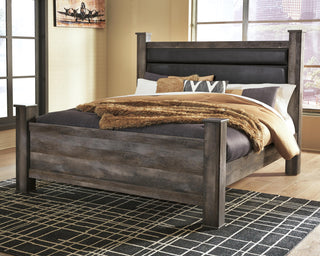 Wynnlow Upholstered Poster Bed - King