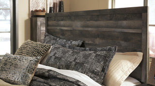 Wynnlow Panel Bed - Queen