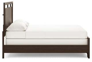Covetown Queen Panel Bed