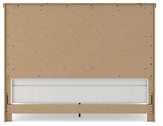 Savonport Queen Panel Bed