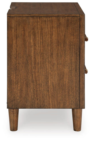 Lyncott Queen Upholstered Bed, Dresser, Mirror and 2 Nightstands