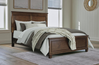 Danabrin Panel Bed - Queen