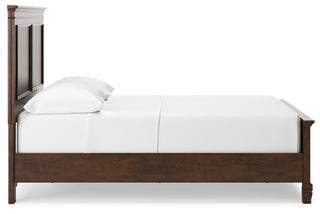 Danabrin Queen Panel Bed