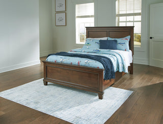 Danabrin Queen Panel Bed