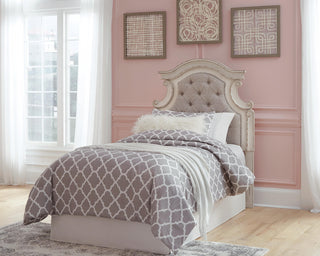 Realyn UPH Panel Headboard - Twin