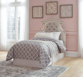 Realyn UPH Panel Headboard - Twin