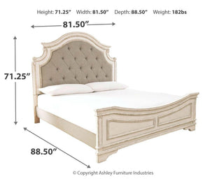 Realyn King Bed, Dresser and 2 Nightstands