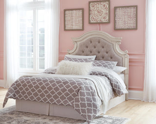 Realyn Twin UPH Panel Headboard