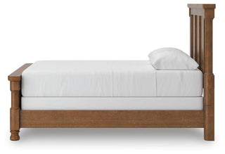 Rowlenstown Poster Bed