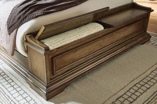Frantanna Panel Storage Bed