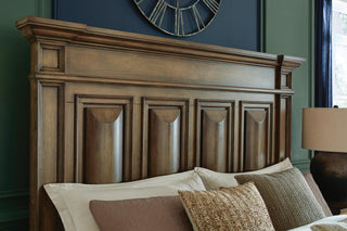 Frantanna Panel Storage Bed