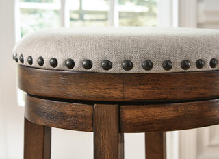 Valebeck UPH Swivel Stool (1/CN)