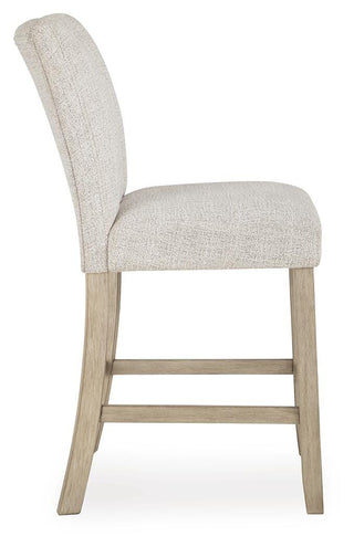 Larawyn Upholstered Barstool (2/CN) Next-Gen Nuvella™
