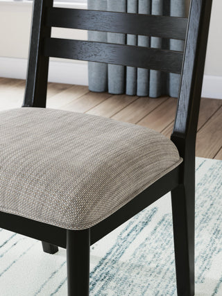 Greddinton Dining Chair (Set of 2)