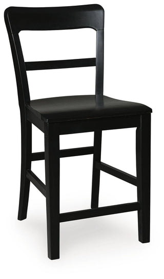 Greddinton Counter Height Dining Table and 4 Barstools