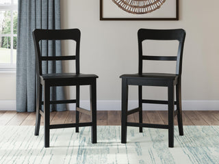 Greddinton Counter Height Dining Table and 4 Barstools