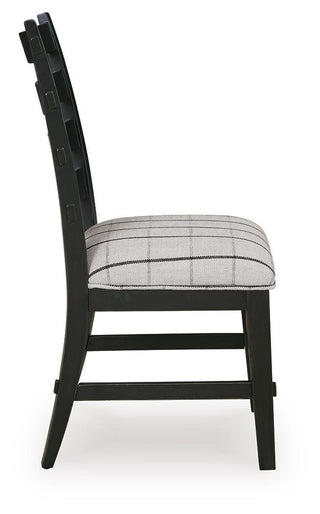 Ridgester Dining UPH Side Chair (2/CN) Next-Gen Nuvella™