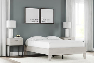 Socalle Platform Bed - Queen