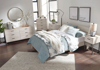 Socalle Panel Platform Bed - Full