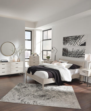 Socalle Panel Platform Bed - Queen