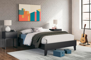 Socalle Queen Platform Bed