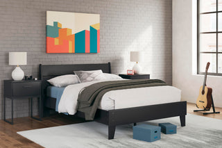 Socalle Panel Platform Bed - Full