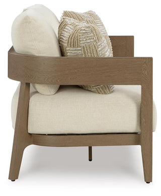 Serene Bay Loveseat w/Cushion Nuvella®
