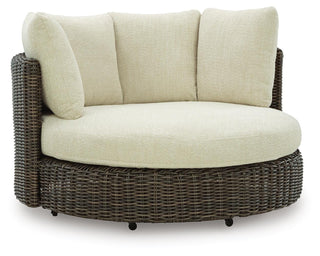 Kimora Swivel Lounge Chair w/Cushion Nuvella®