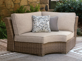 Laguna Heights Curved Corner Chair w/Cushion Nuvella®