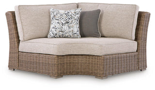 Laguna Heights Curved Corner Chair w/Cushion Nuvella®