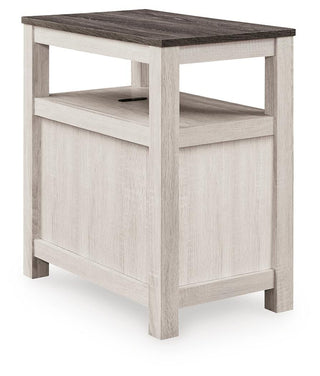 Fendenmore Chair Side End Table