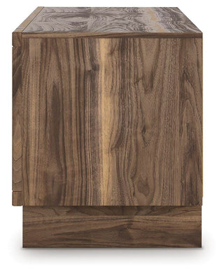 Zadilyn XL TV Stand w/Fireplace Option