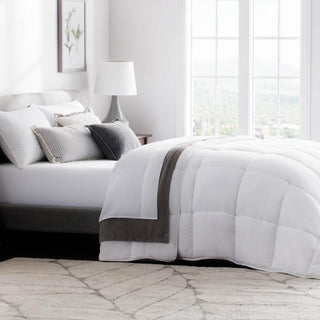 Weekender Down Alternative Microfiber Comforter