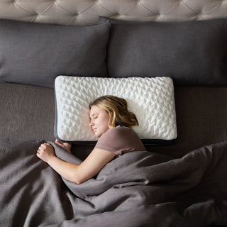 Quilted Convolution™ + HyperChill® Pillow