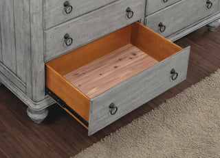 Plymouth Dresser