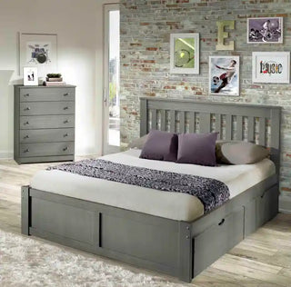 Innovations York Platform Bed in Gray